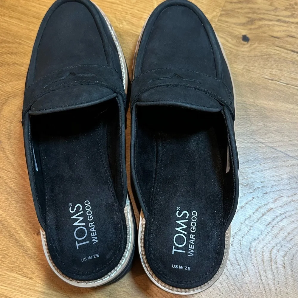 Toms excellent worn